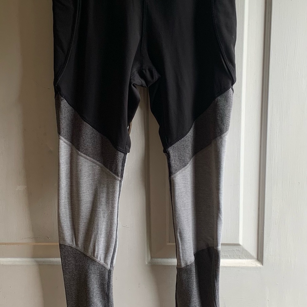 Avia black/gray leggings